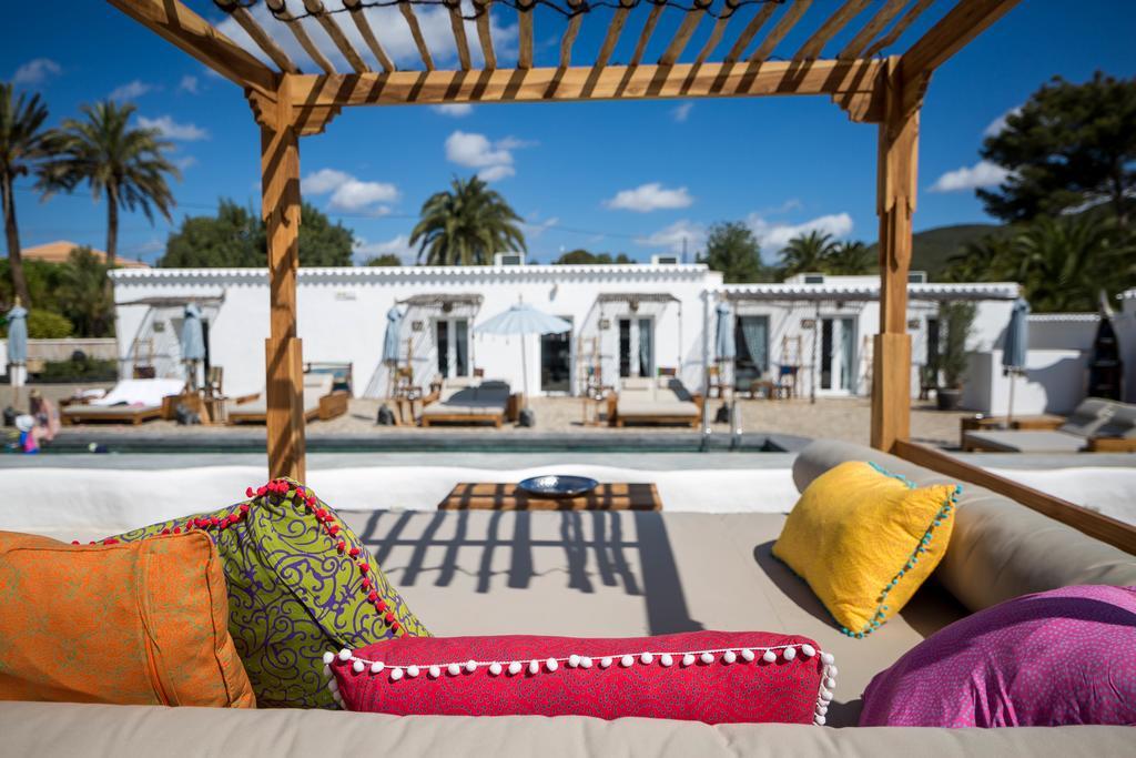 Hotel Ibizazen Santa Eulària des Riu Exterior foto