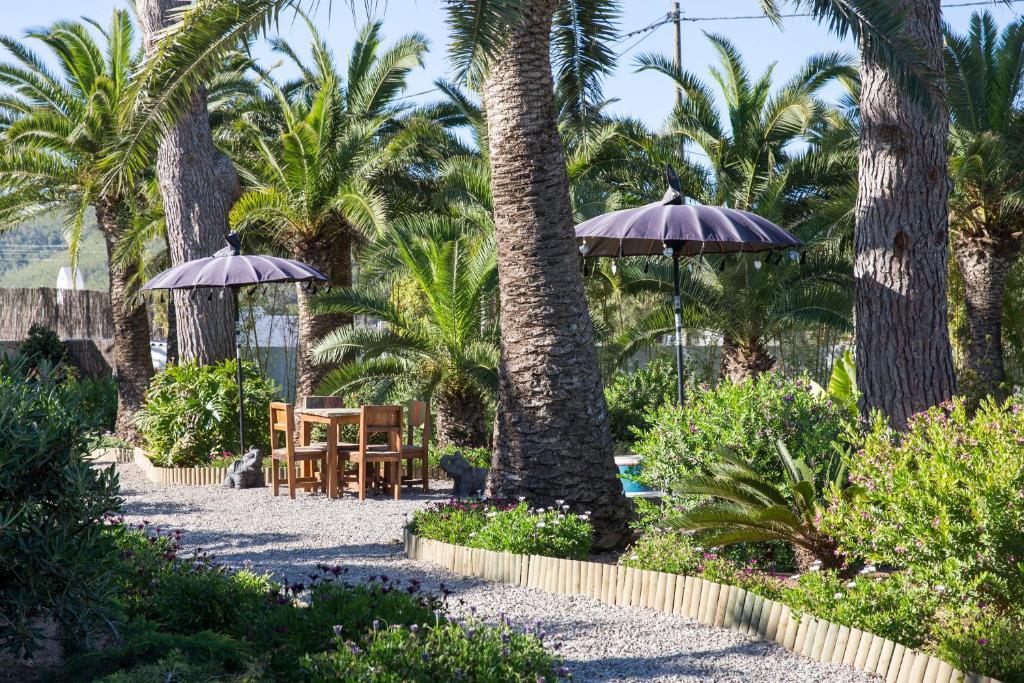 Hotel Ibizazen Santa Eulària des Riu Exterior foto
